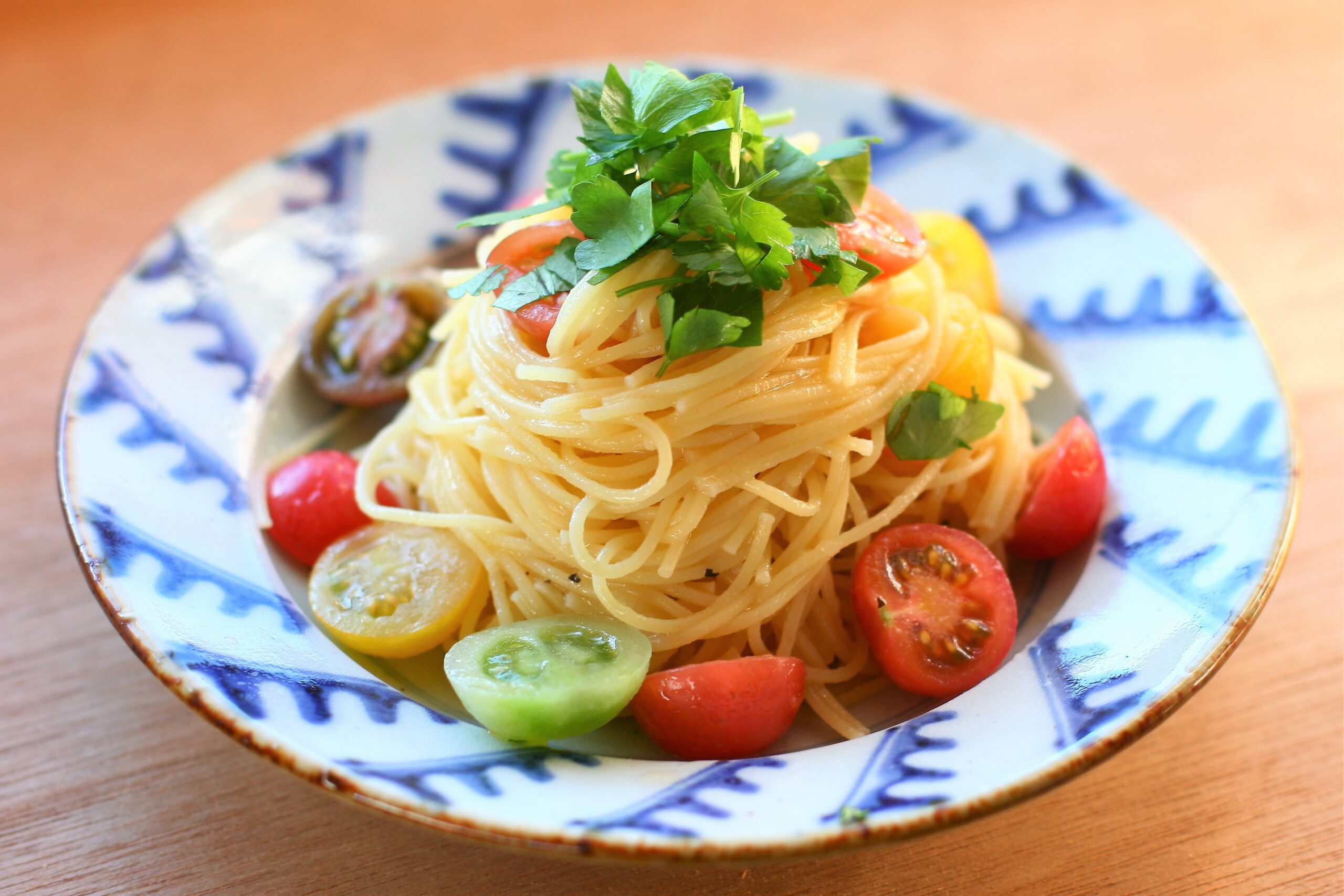 ドレッシングで冷製パスタ